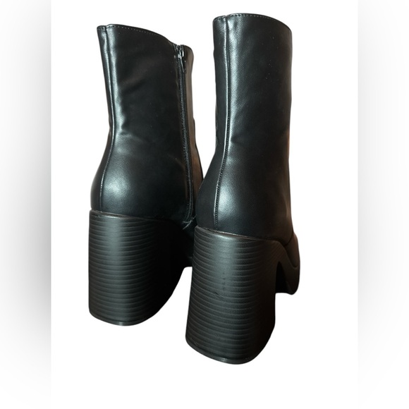 Wild Pair Womens Stellaa Comfort Insole Mid-Calf Boot | Size 11 | Black - Picture 4 of 10